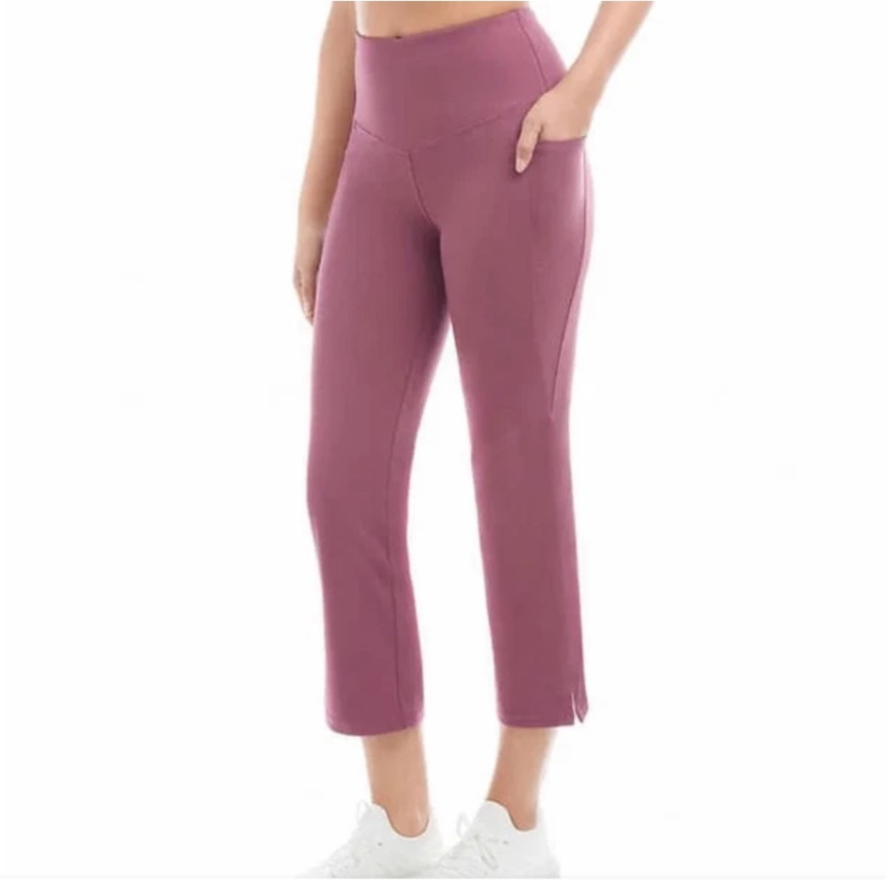 NWT Jockey Cropped Slit Flare Pant